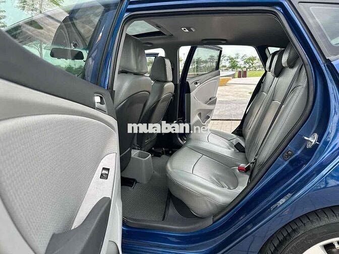 Hyundai Accent Blue 2015 1.4AT Hatback đi 4,8van