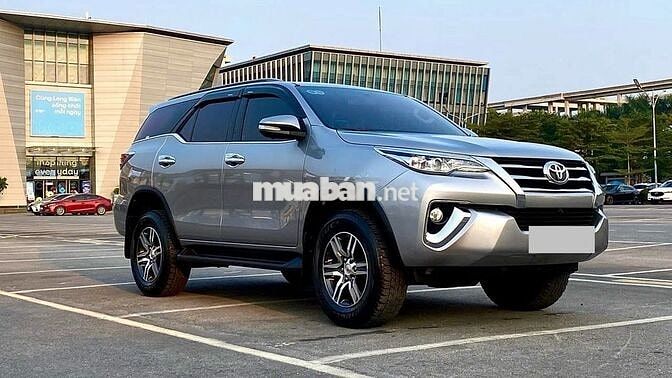 Toyota Fortuner 2017 Xăng Bạc