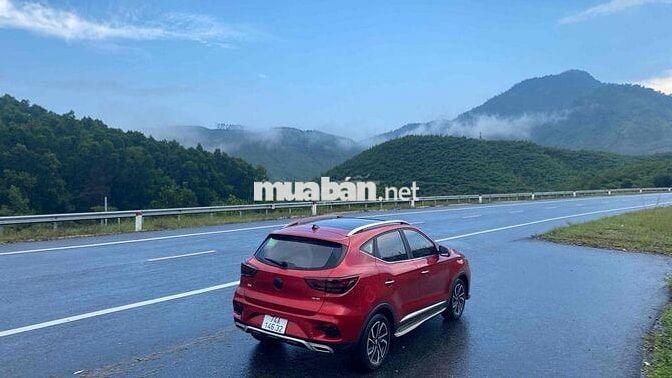 MG ZS 2021 5 chỗ màu Đỏ
