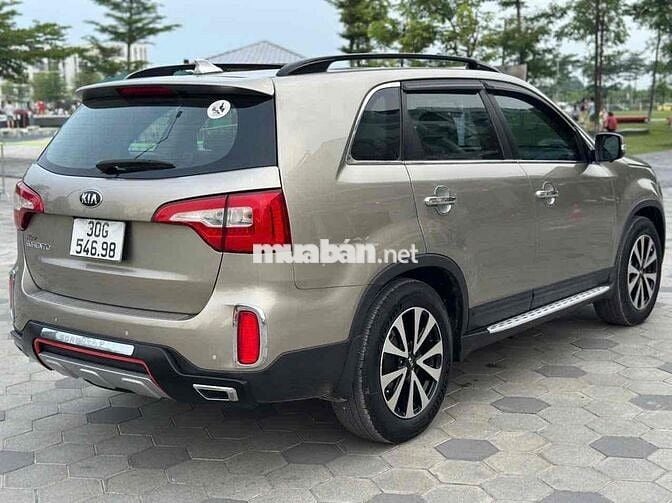 Kia Sorento 2.4AT GATH 2016 Full Options Vàng Cát