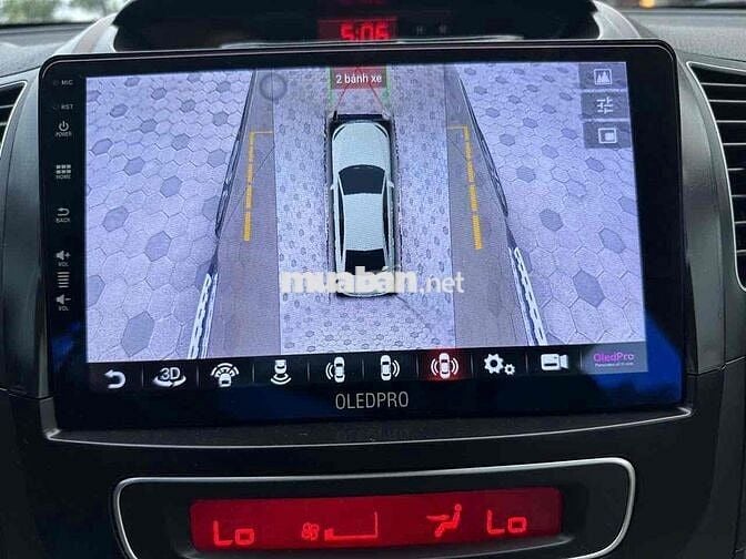 Kia Sorento 2.4AT GATH 2016 Full Options Vàng Cát