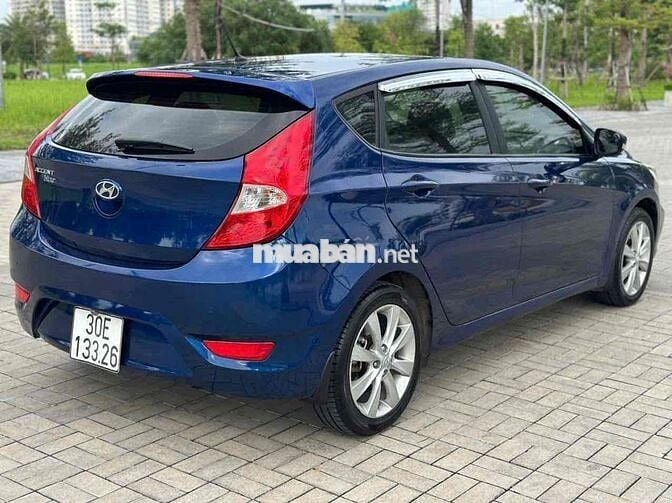 Hyundai Accent Blue 2015 1.4AT Hatback đi 4,8van
