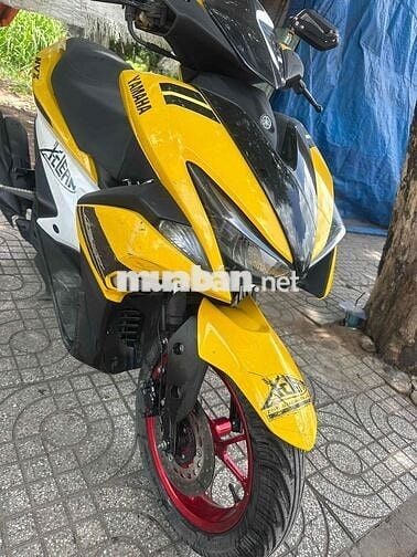 Yamaha NVX 125 2017 Vàng Khóa thông minh