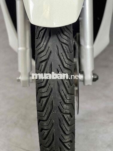 Honda SH 160 ABS 2024 Trắng bạc đen 8.000km