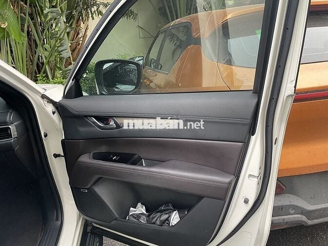 Mazda CX8 Premium 2020 Trắng 42000 km