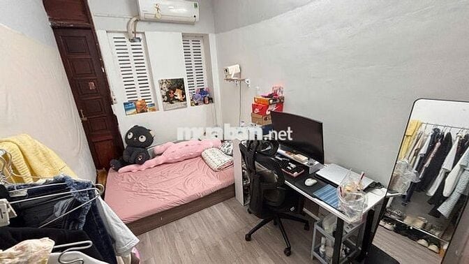 2 phòng ngủ nguyên lầu 60m2 có ban công máy giặt riêng 7tr5/tháng