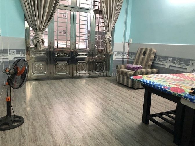 Chính chủ cho thuê nhà mặt tiền đường Trịnh Đình Trọng, phường Tân Phú