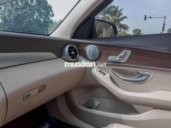 Mercedes-Benz C200 Exclusive 2019