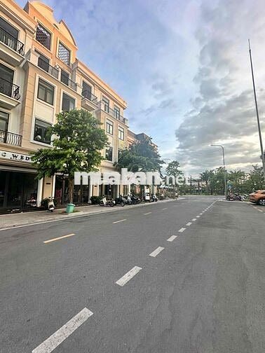 Cần Bán Nhanh căn Siêu Vip giá Bao nét toàn Khu Đô Thị