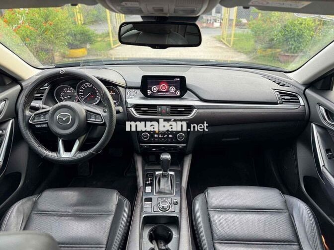 Mazda 6 Premium 2019 Đen