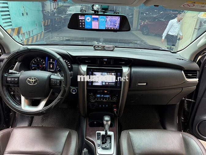 Fortuner V 2017 2 cầu  115.433km (GIÁ CÒN GIẢM)