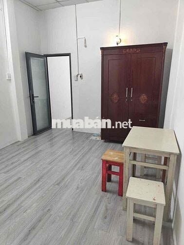 1/ CHO THUÊ NHÀ ĐƯỜNG HỒ THỊ KỸ Q10 2/ Diện Tích 4m x 12m 3/ Kết cấu 1