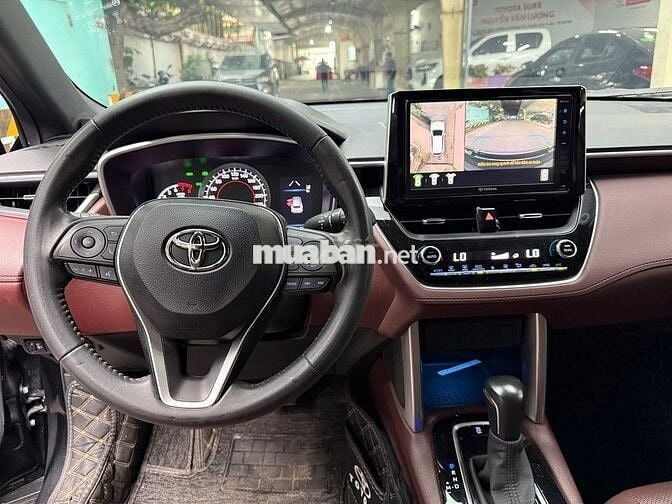 Toyota Cross 1.8V 2022 Đen 35.721km (GIÁ CÒN GIẢM)