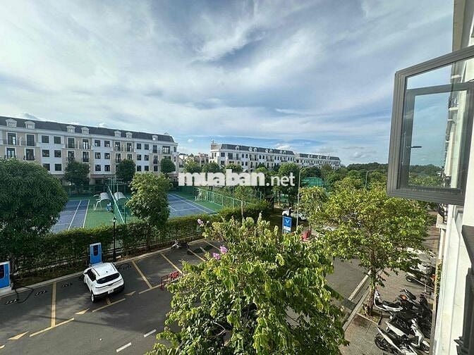 Cần Bán Nhanh căn Siêu Vip giá Bao nét toàn Khu Đô Thị