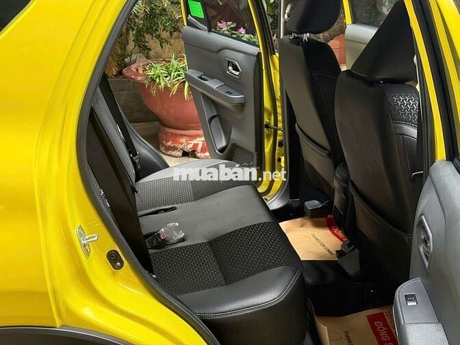 Raize1.0Turbo 2024 Xe đẹp-Nhiều phụ kiện-Còn giảm