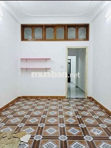 GIÁ 2 TỶ 8 BÁN NHÀ 80m2 HÓC MÔN , HXH , 2PN , SƠN LẠI Ở ĐẾN TRỌN ĐỜI .