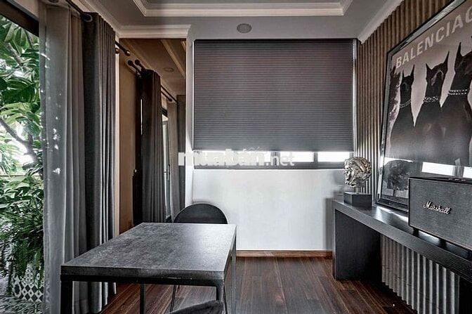 1 PHÒNG NGỦ full nội thất tại HOÀ BÌNH 40m2 thang máy - Trống Sẵn