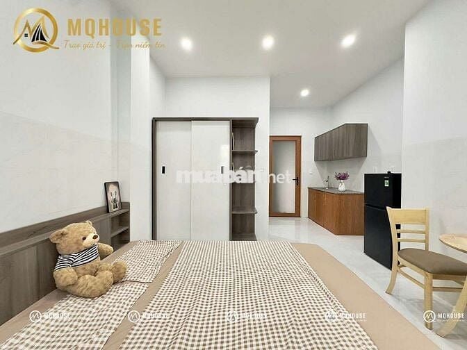 GẦN VĂN HIẾN PHÒNG MỚI CỬA SỔ ĐẦY ĐỦ NỘI THẤT