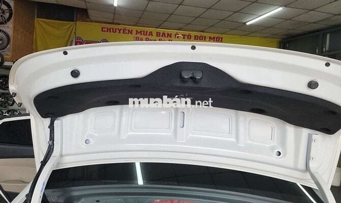 Hyundai Accent 2022 Số sàn Trắng 5 chỗ