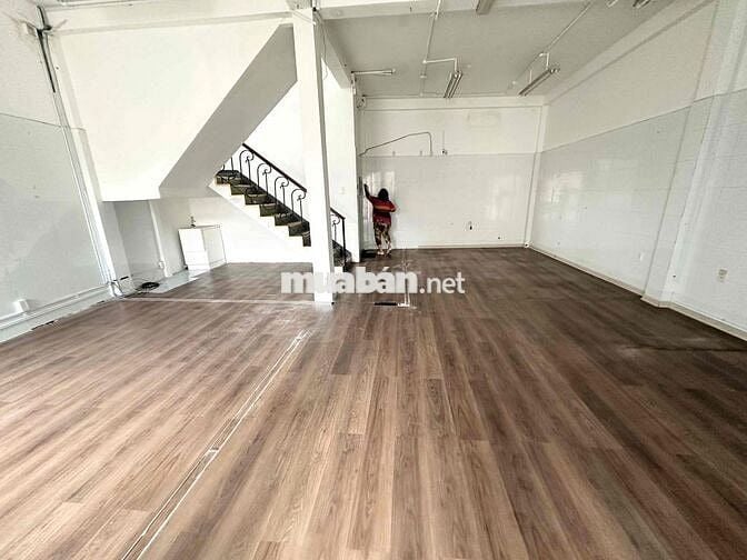 cho thuê nhà căn góc đường Trần Đình Xu, Quận 1 - cafe văn phòng, spa