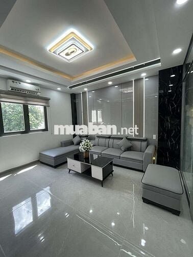 Nhà Cuối Hẻm 1/ Lê Văn Khương, 4.5m x 13m, 3 lầu, có gara xe hơi