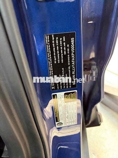 VF8 Plus 2023 Xanh dương nội thất nâu xe đẹp