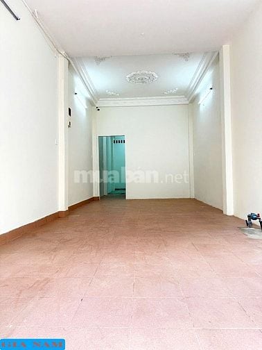 BÁN NHÀ MẶT TIỀN CHỢ NGUYỄN TRI PHƯƠNG : 129 NGUYỄN LÂM - P. 6 - Q. 10