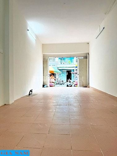 BÁN NHÀ MẶT TIỀN CHỢ NGUYỄN TRI PHƯƠNG : 129 NGUYỄN LÂM - P. 6 - Q. 10