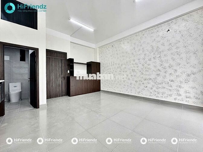 Căn hộ mới Ban Công full nội thất máy giặt riêng gần Eaon Tân Phú