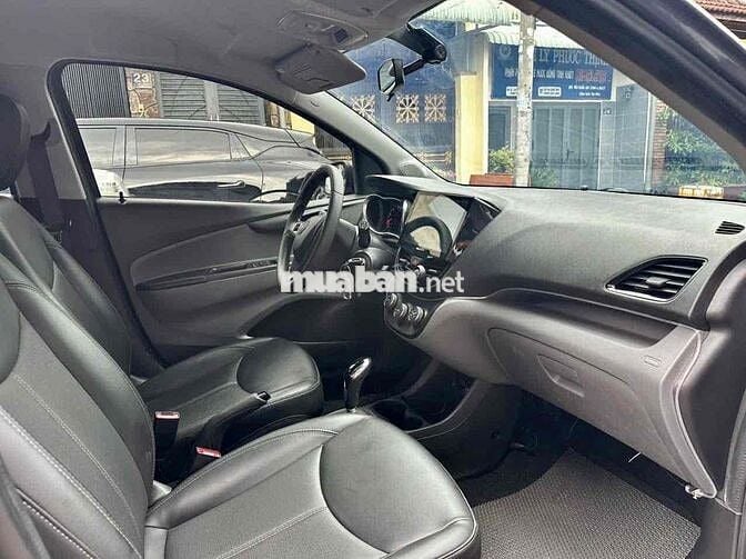 VinFast Fadil Base 2021 Xám 44.000 km
