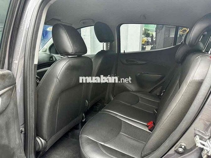VinFast Fadil Base 2021 Xám 44.000 km
