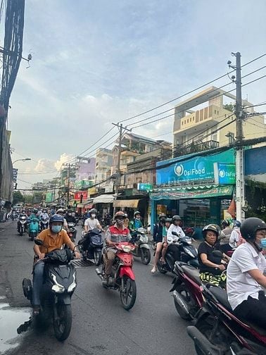 BÁN NHÀ MẶT TIỀN PHAN VĂN TRỊ. GIÁ 8,5 TỶ, DT 3,5X16.1. 
