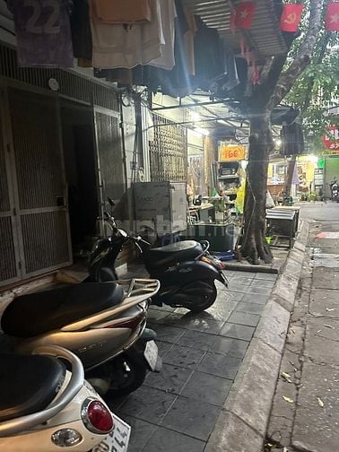 Chính bán nhà Nghĩa tân lô góc 100 m2 MT 20 m vỉa hè rộng giá 11,5 tỷ