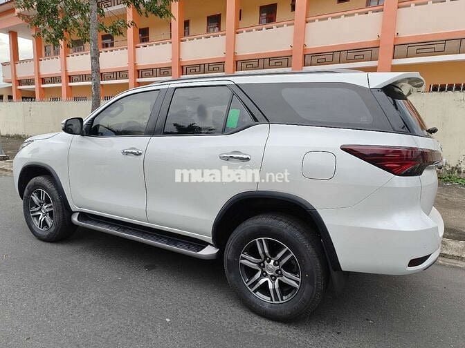 Toyota Fortuner 2022 Số tự động Máy dầu Trắng