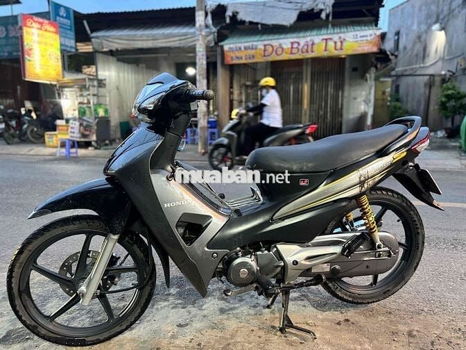 Honda Wave S Tự động Đen, Xám