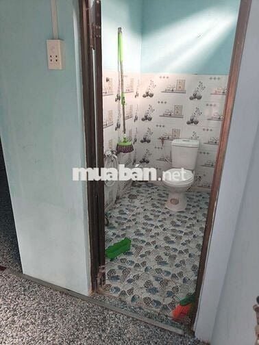 Cho thuê nhà 4x14 có gác lửng ở ấp 3, Hưng Long (gần Ngã 3 chú Lườn)