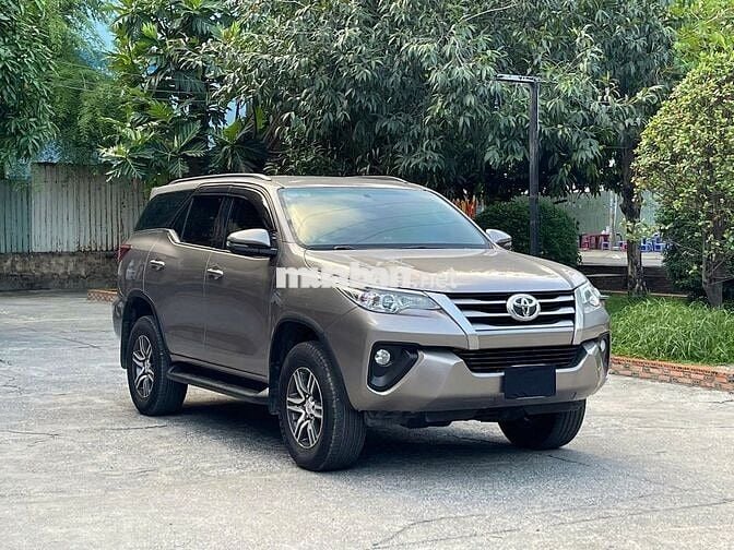 Toyota Fortuner 2019 Số sàn Máy dầu Nâu
