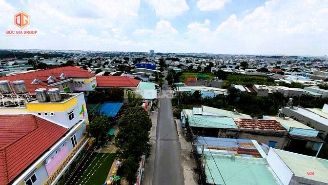  Bán đất góc 2 mặt tiền đường Thân Nhân Trung sổ hồng 8700m2 giá 87 tỷ