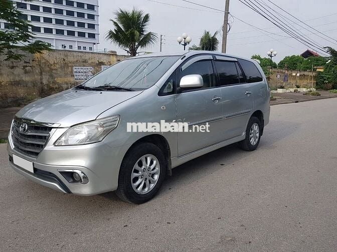 Toyota Innova E 2014 Số sàn Xám 8 chỗ