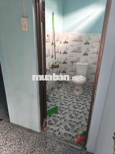 Cho thuê nhà 4x14 có gác lửng ở ấp 3, Hưng Long (gần Ngã 3 chú Lườn)
