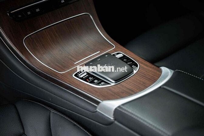 Mercedes-Benz GLC200 4matic V1 2022  34.000km