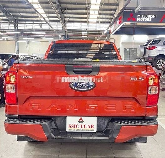 Ford Ranger XLS 4x4 - 2 cầu 2023 49.000 km Đỏ