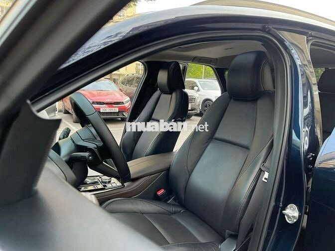 Mazda CX-30 2023 Xanh đen 9000 km