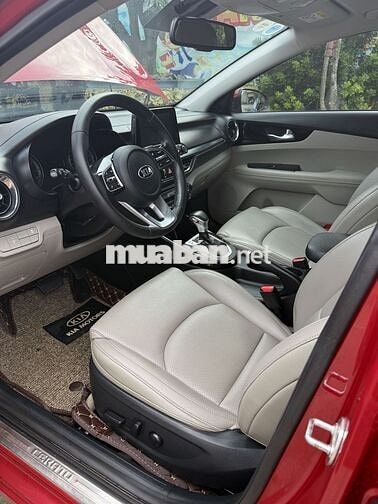 Kia Cerato 1.6 Luxury 2019 Đỏ đô 6 vạn km