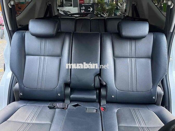 Mitsubishi Xpander Cross 2025 1.5L AT Trắng