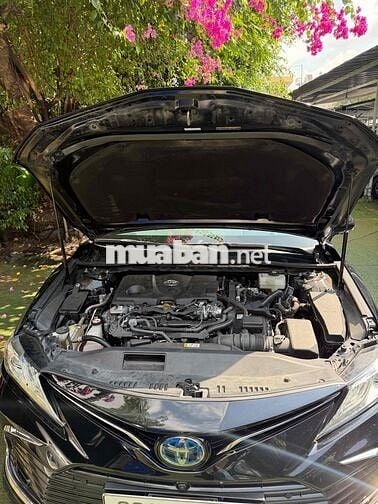 Toyota Camry 2023 Xăng điện Tự động Đen