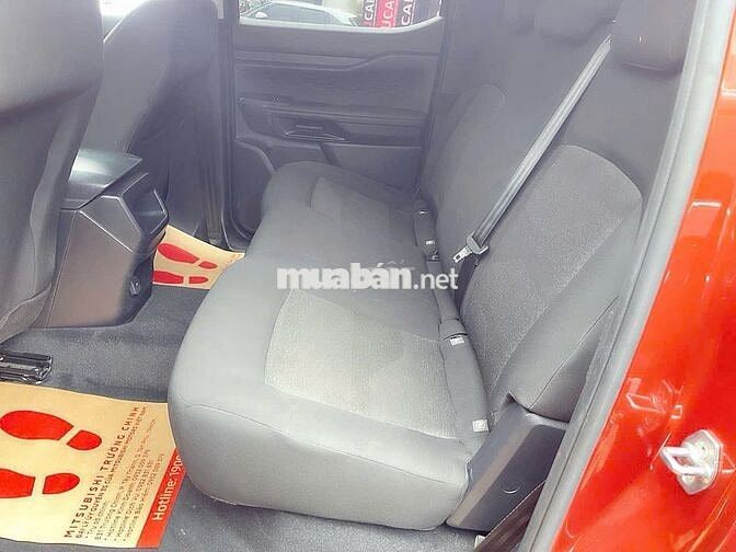 Ford Ranger XLS 4x4 - 2 cầu 2023 49.000 km Đỏ