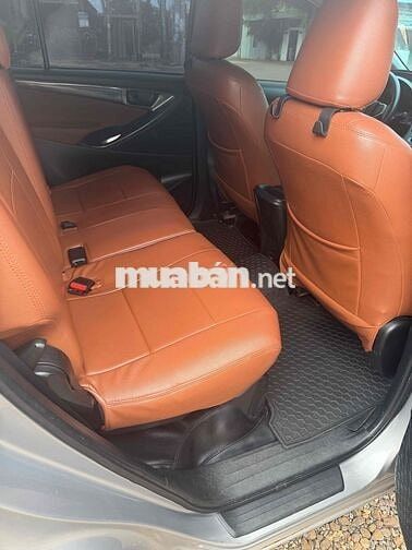 Toyota Innova 2017 Số sàn Bạc 7 chỗ siêu đẹp1 chủ