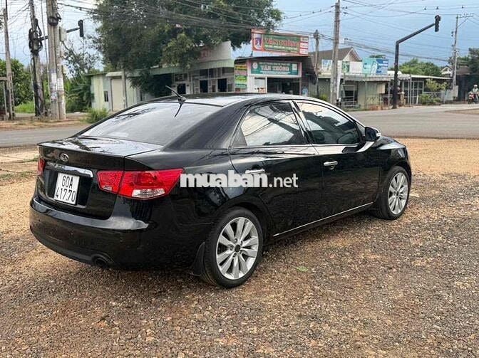 Kia Forte 2010 Bản full cửa nóc Tự động Đen