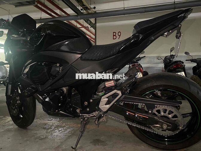 KAWASAKI Z800 ABS – MẠNH MẼ, UY LỰC, NGOẠI HÌNH CỰ